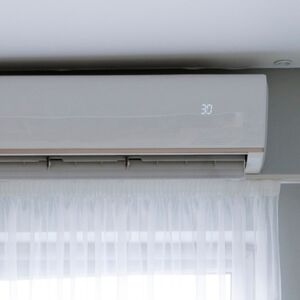 Esta es la temperatura ideal del aire acondicionado para ahorrar energía (Freepik)
