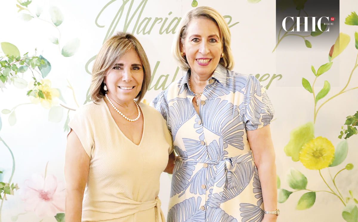 Tita Pérez Montemayor y Emma de Juárez acompañaron a Mariana en este importante día
