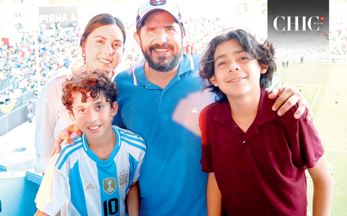 Fernanda Mendoza, Diego Schekaiban, Jorge Shekaiban y Juan Marco De León disfrutaron del partido