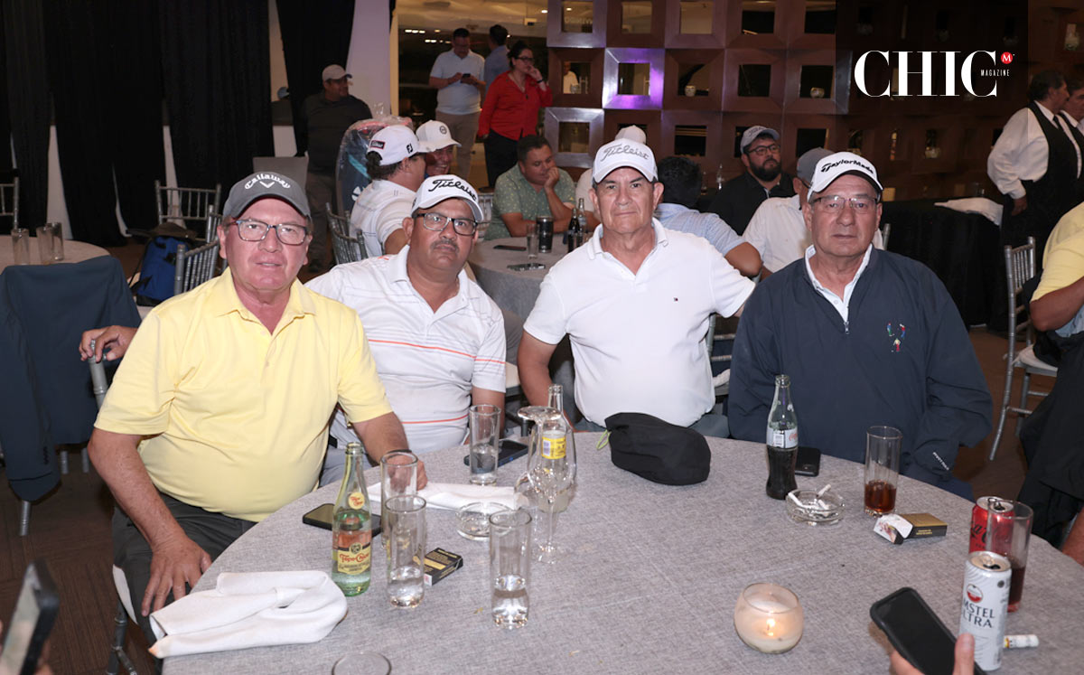Carlos, Jorge, Jesús y Max