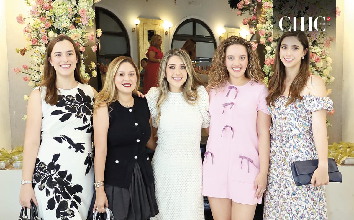 Elisa Villareal, Ana Ceci Morales, Mariana Meza, Graciela Tamayo y Ana Lucía Madero