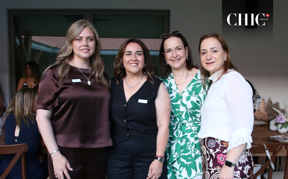 Karina, Sofía, Anny y Cristy