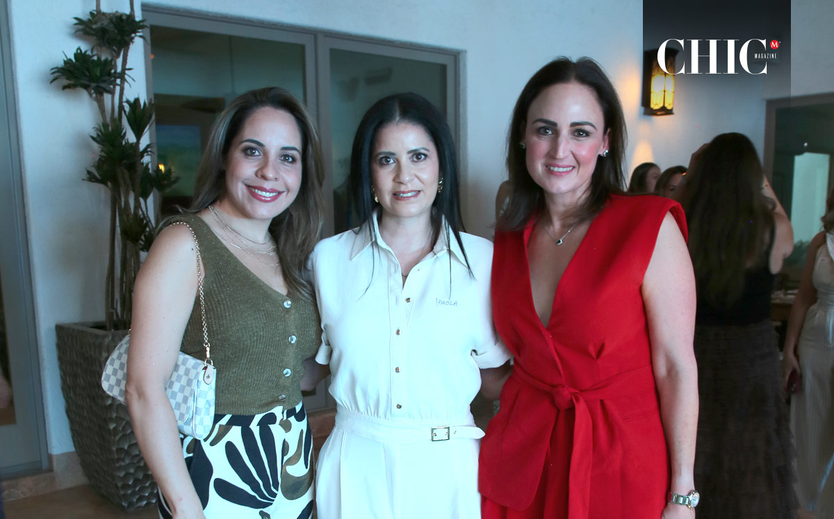 Mary Carmen, Paola y María Emilia