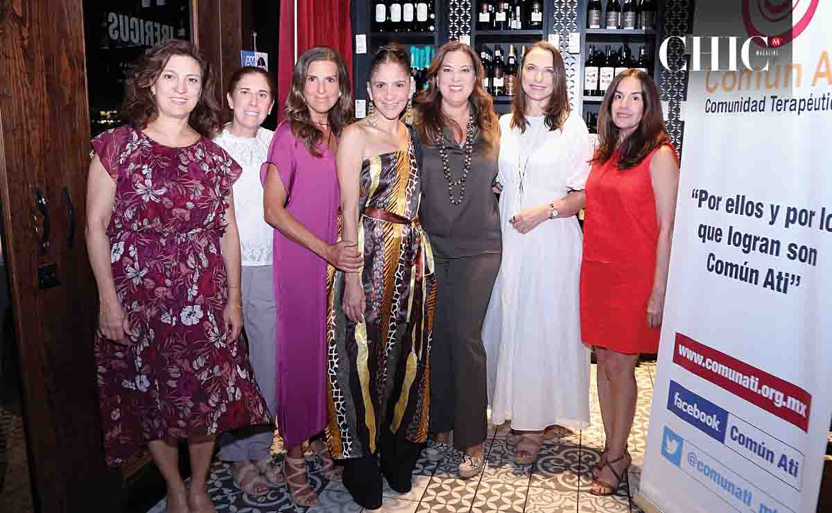 Morena De la Garza, Lucía Farías, Claudia Farías, Sandra De la Garza, Gabriela Farías, Diana Zorrilla y Sofía Acosta / Fotos: Roberto Alvarado