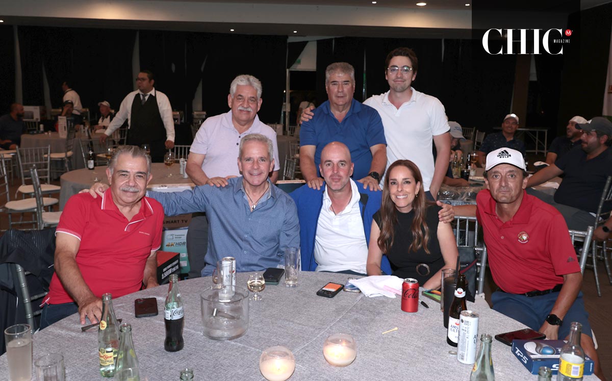Salvador, Iñaki, Rodrigo, Gerardo, Marcelo, José Antonio, Paulina y Rodolfo