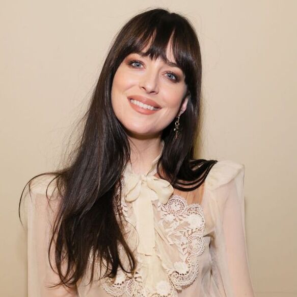 Dakota Johnson y Chris Martin habrían terminado su relación (Foto: Getty)