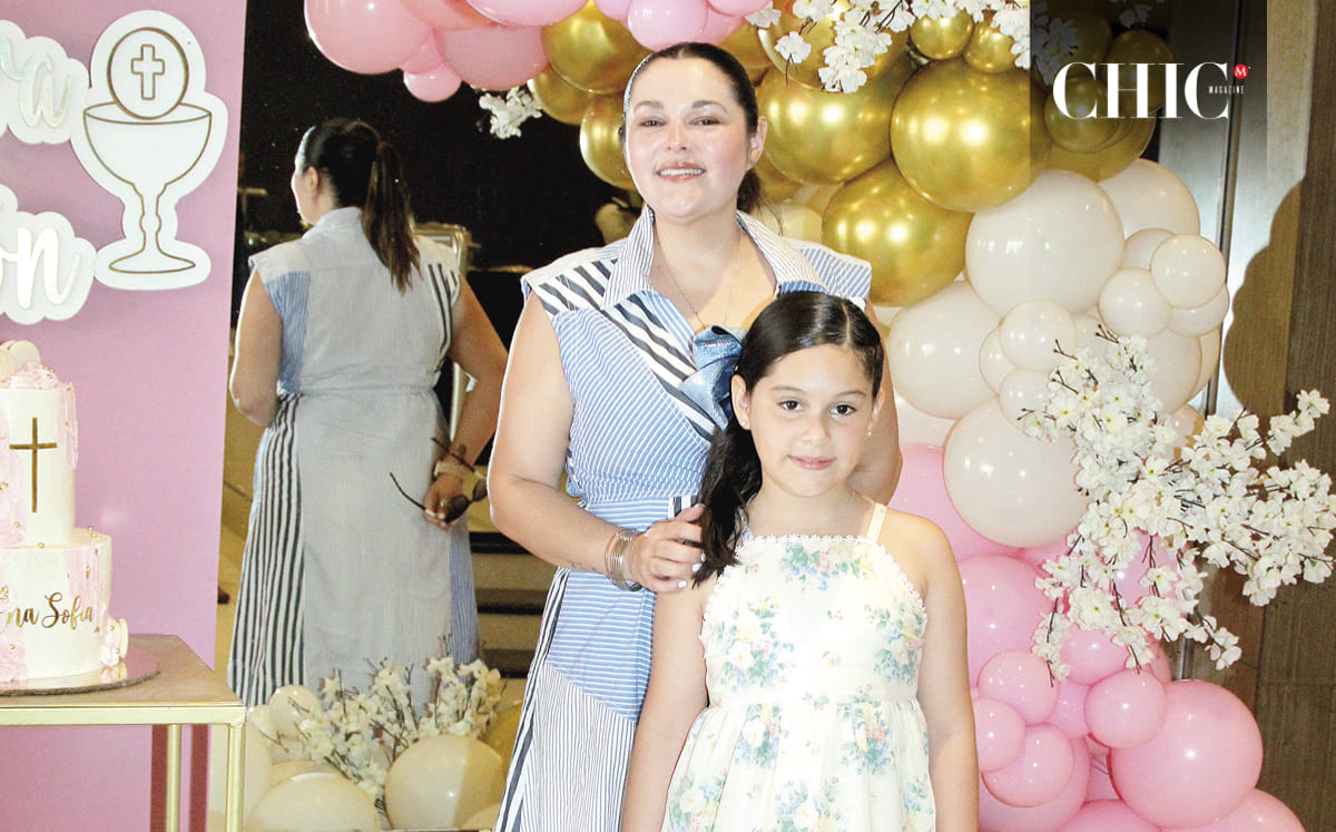 Talia De Montiel y Paloma Montiel felicitaron a Ana Sofía por este importante celebración