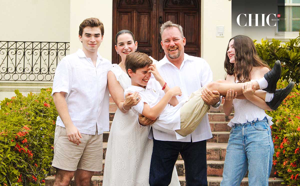 Ángel García y sus hijos. (José Chang)