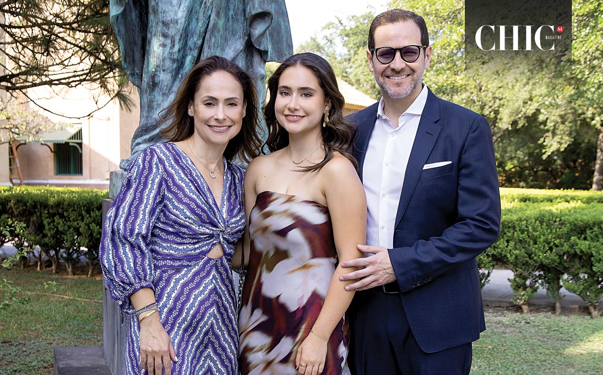 Paula Lambretón, Isabella Lara y Mauricio Lara