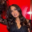 Salma Hayek en el Festival de Cannes luciendo un vestido strapless (Instagram)