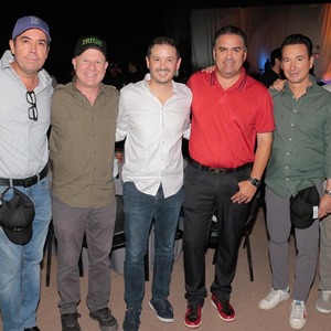 Adrian Galindo, Pedro de la Torre, Mauricio Salazar, Julio Jimenez, Miguel Ravago, Juan Tarno, Marcelo Najera y Cesar Iribe
