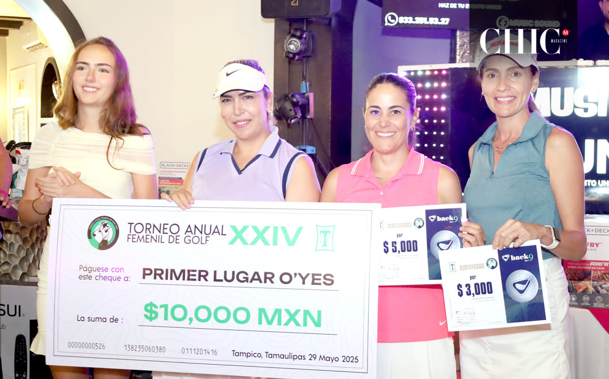 Bárbara Gutierrez siendo la reina del club, formó parte de la entrega de premios
