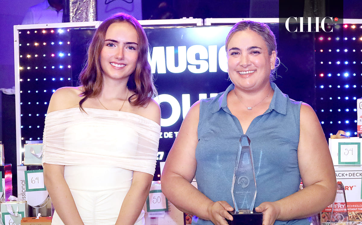 Barbara Gutierrez y Maru Cuadra emocionadas por la premiación