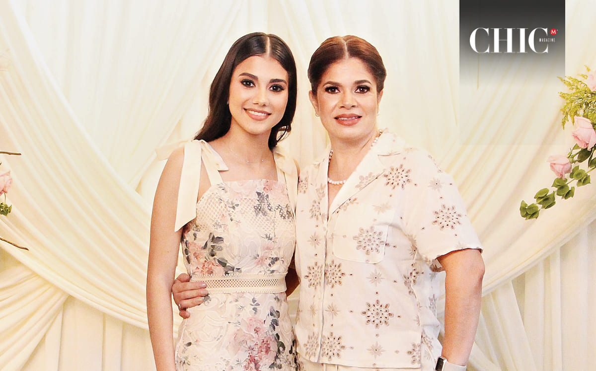 Brenda Moreno y Myrna Sigrist posaron para nuestra lente