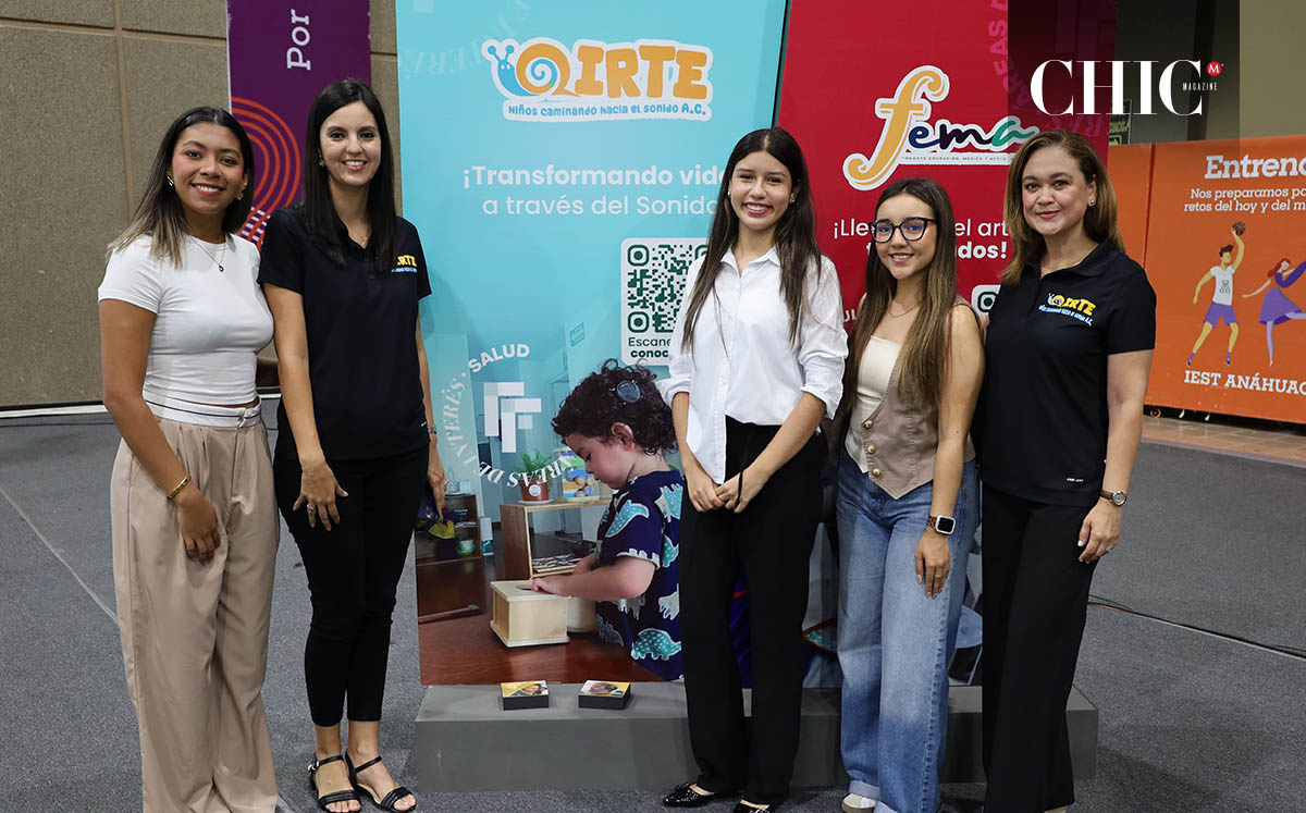 Danna Juárez, Marina Lomelín, Kenia Hernández, Mia Martínez y Elizabeth Mayer de la Asociación OIRTE
