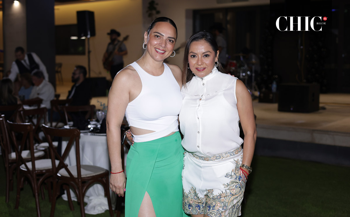 Mónica y Maribel