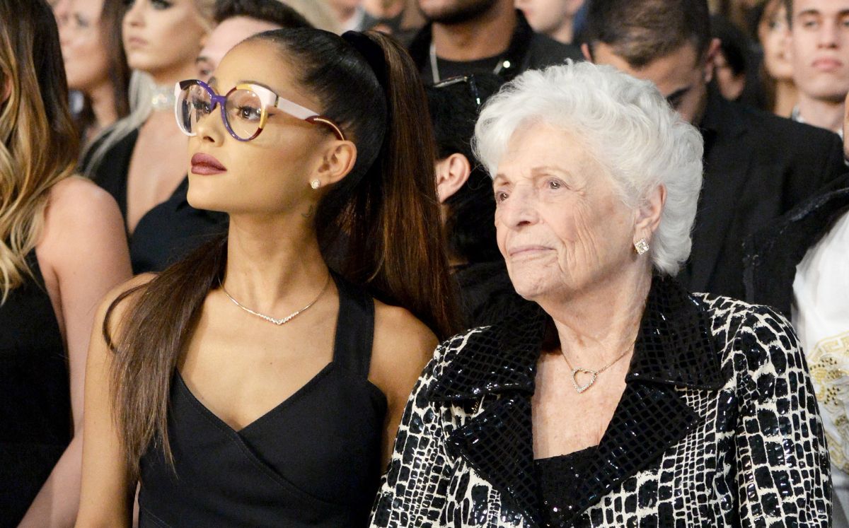 La abuela de Ariana Grande, a quién llamaba “Nonna”, ha fallecido a los 99 años (Getty Images)