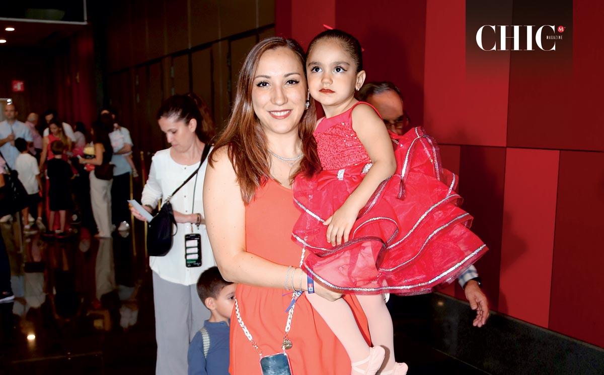 Catalina Gonzáles de Quiroga y Raquel Quiroga