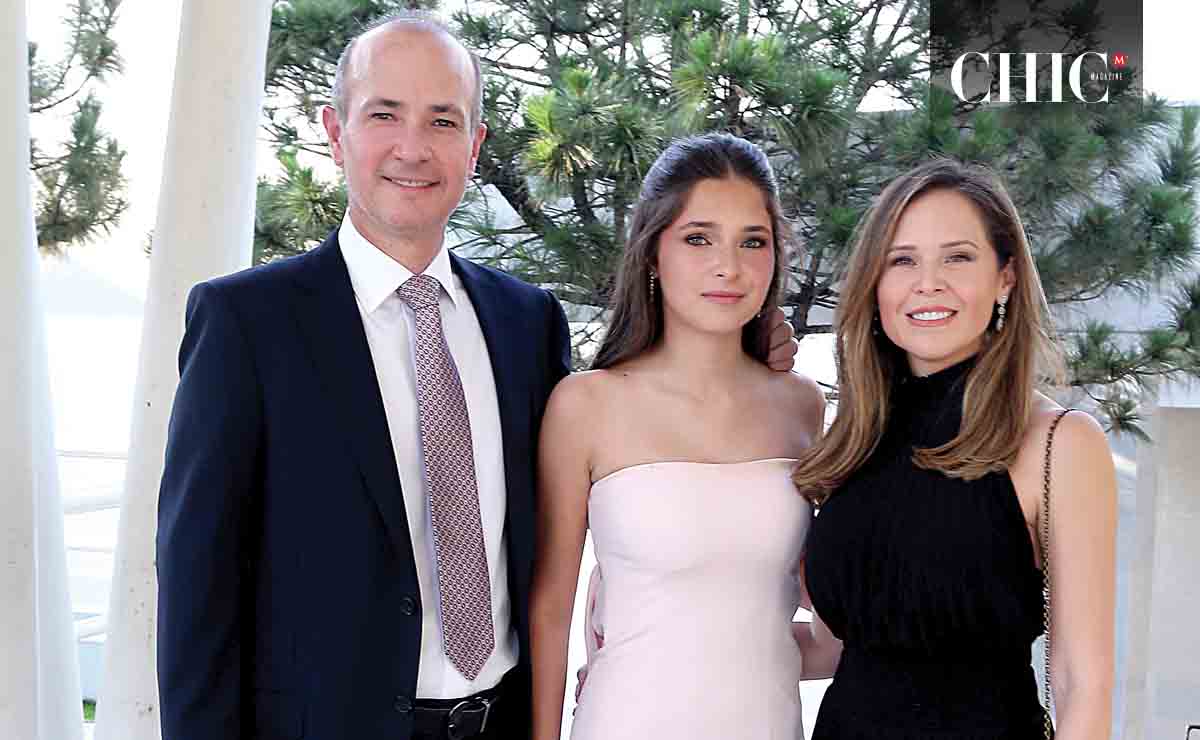 Gabriel González, Sofía González y Gaby Gutiérrez de González  / Fotos: Roberto Alvarado