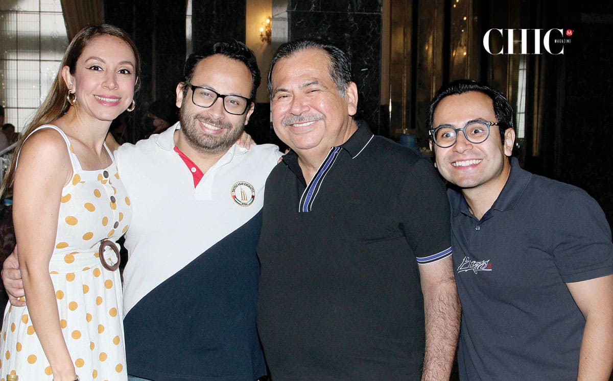 Olga Pérez, Carlos Pérez, Carlos Pérez y Emiliano Pérez disfrutaron del Día del Padre en el Casino Tampiqueño