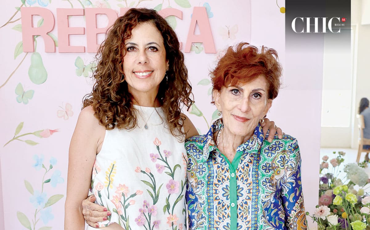 Rebeca De Treviño y Susana Flores Zaher disfrutaron la celebración en compañia de sus amigas y familiares
