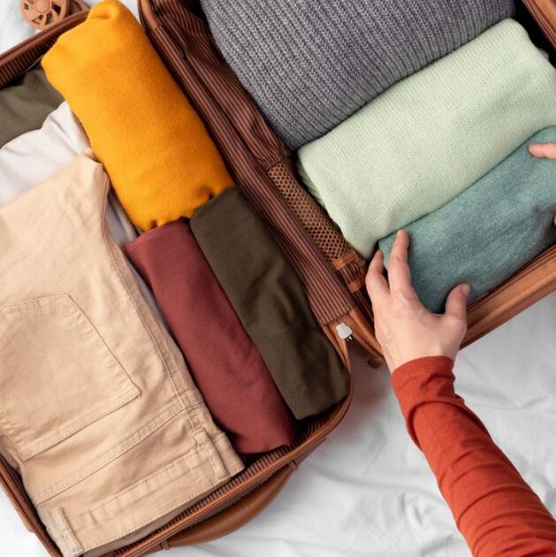 Cómo empacar una maleta carry-on: Guía definitiva (Foto: Freepik)