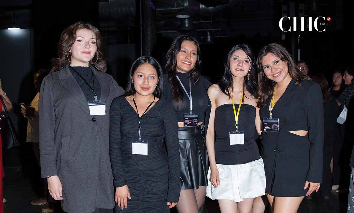 Paulina Martínez, Miriam Meléndez, Deni García, Elizabeth Peralta y Kimi Escobar
