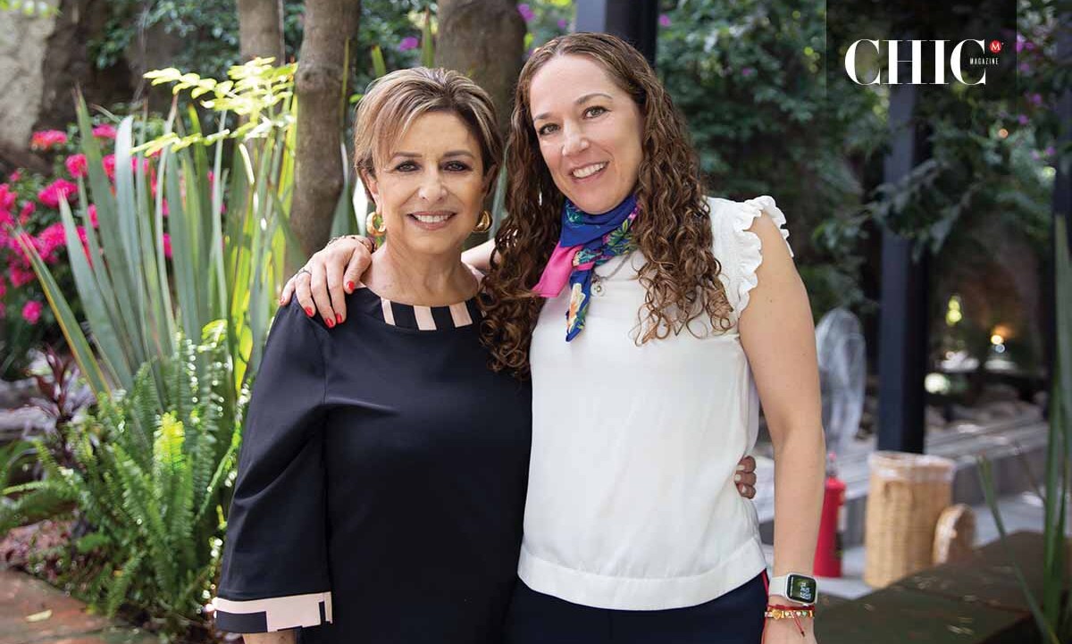 Alicia Arambulo y Andrée Curioca