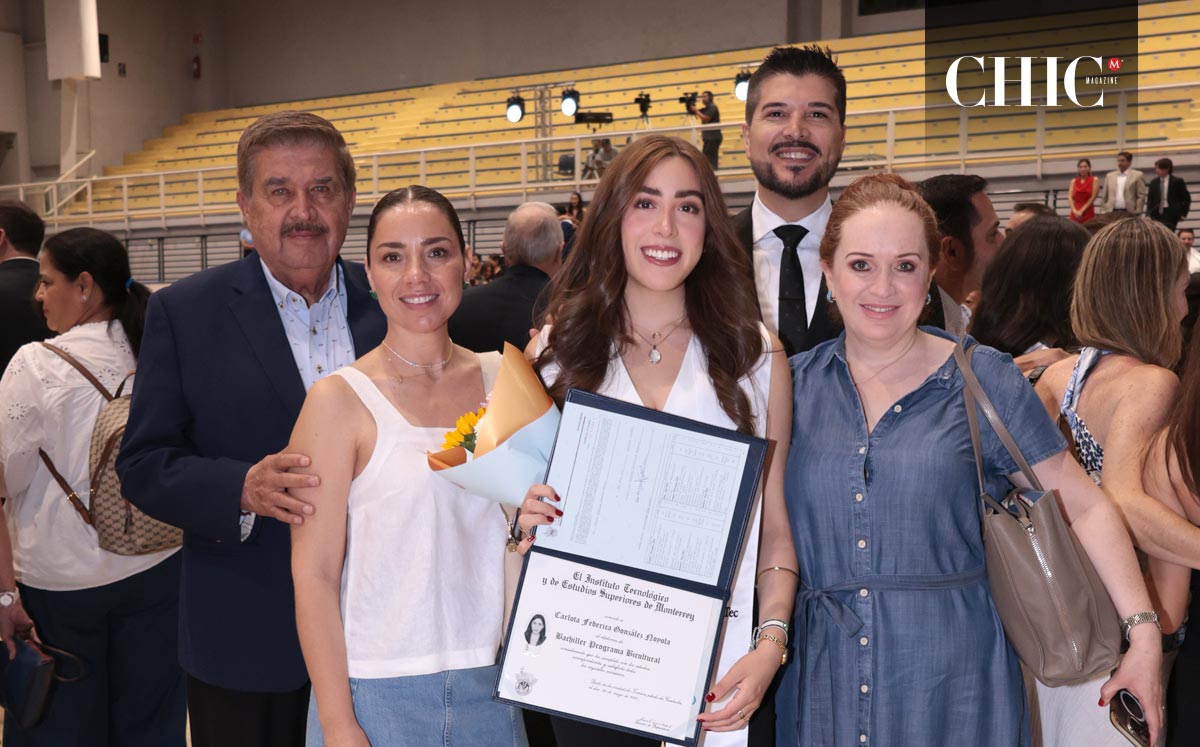 Carlos, Gaby, Carlota Federica, David y Brenda