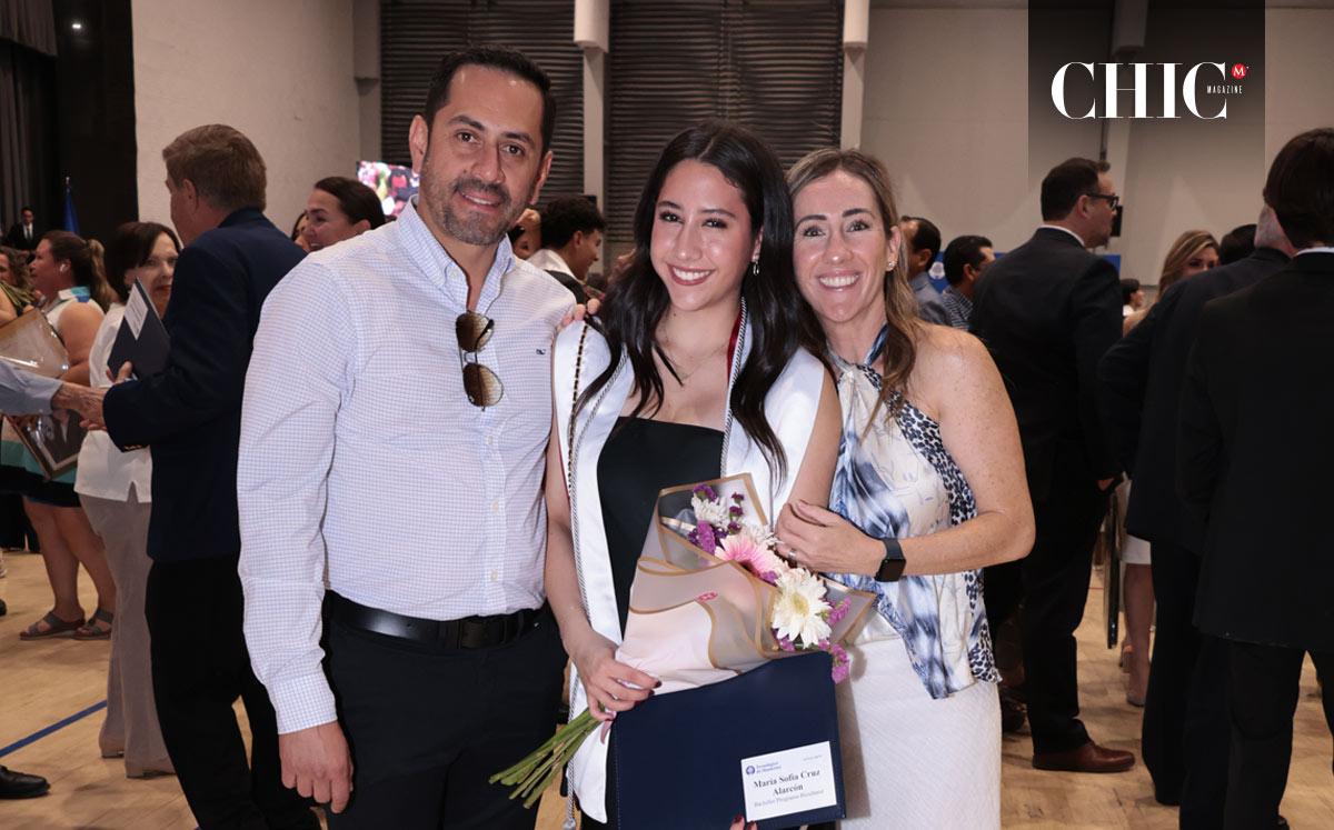 Omar, María Sofía y Mónica