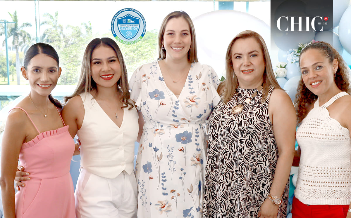 Yuri Morales, Cynthia Méndez, Berenice Tinajero, Neyfi Mustafa y Denisse Guerrero
