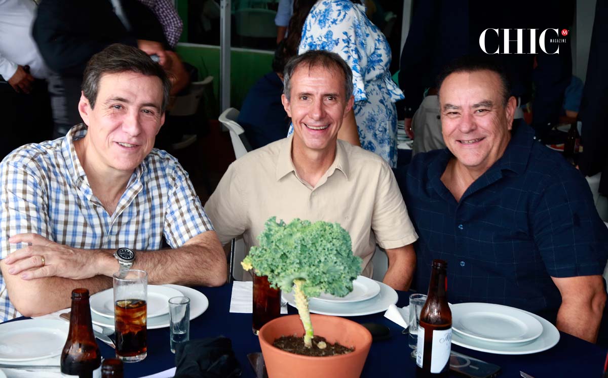 Alejandro Llovera, Enrique Velázquez y Manuel Gallardo