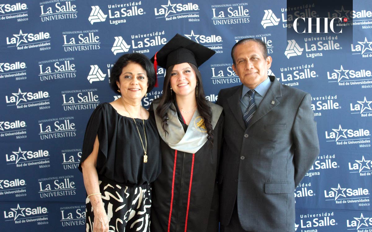 Esther, Andrea y Gerardo