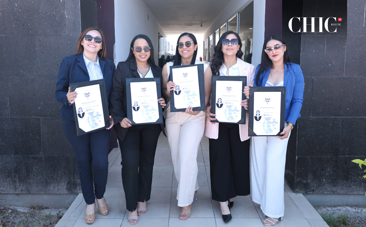 Milagros, Jocelynne, Grace, Janeth y Lizeth