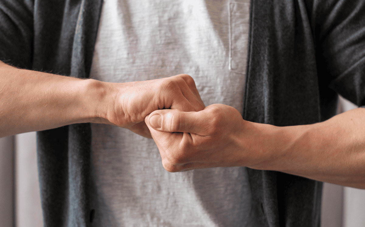 Tronar o chasquear los dedos representa diferentes tipos de respuesta (Foto: Freepik)