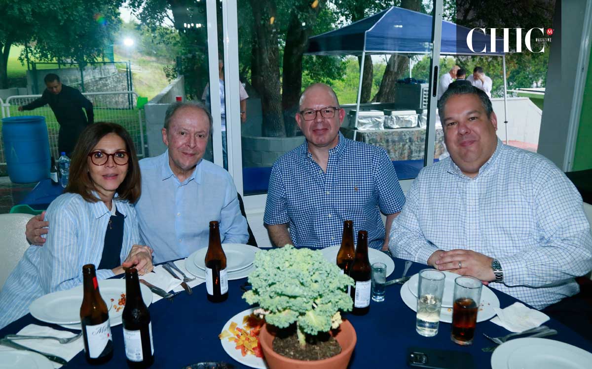 Yolanda Bautista, Héctor Basulto, Alfonso Cortez y Juan Bernardo García