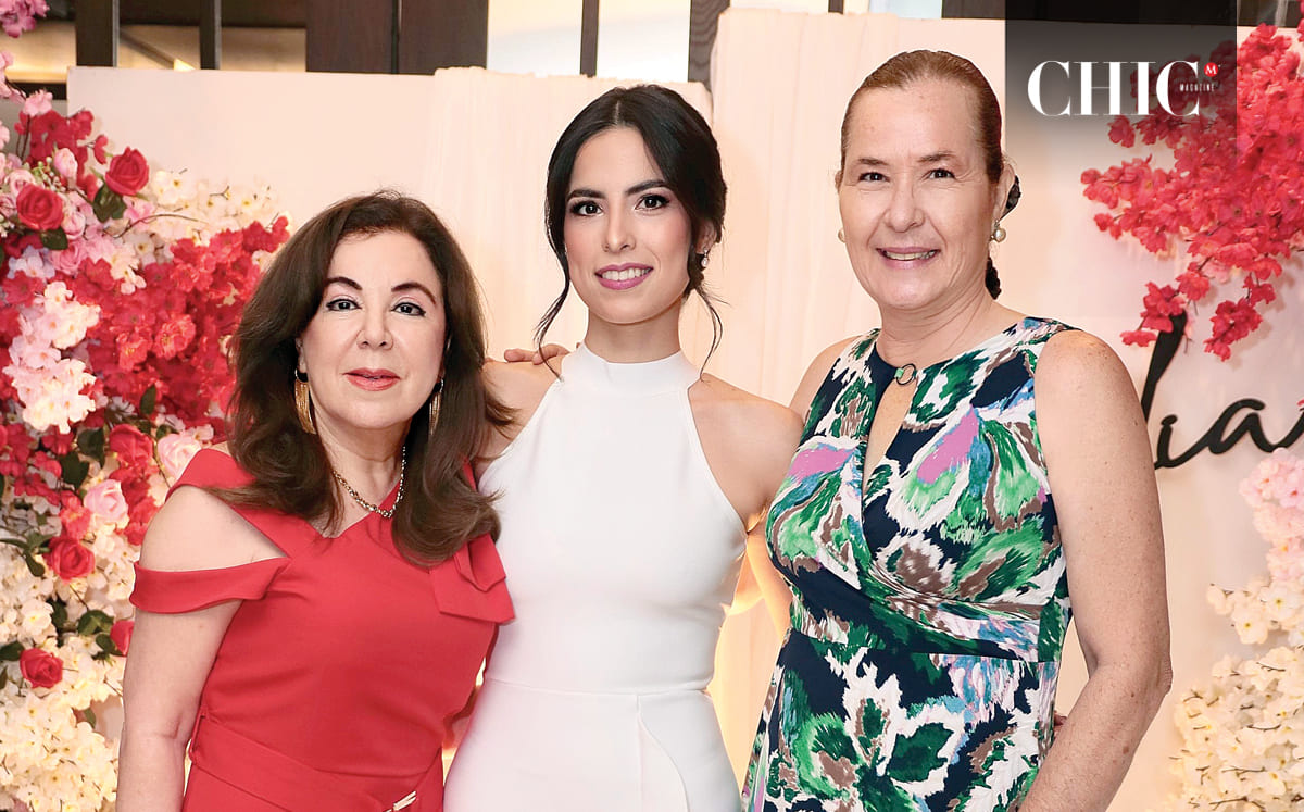 Chely Medina, Amalia Sánchez y Mayo Tamez degustaron de un menú mexicano a cargo de los chefs del Club