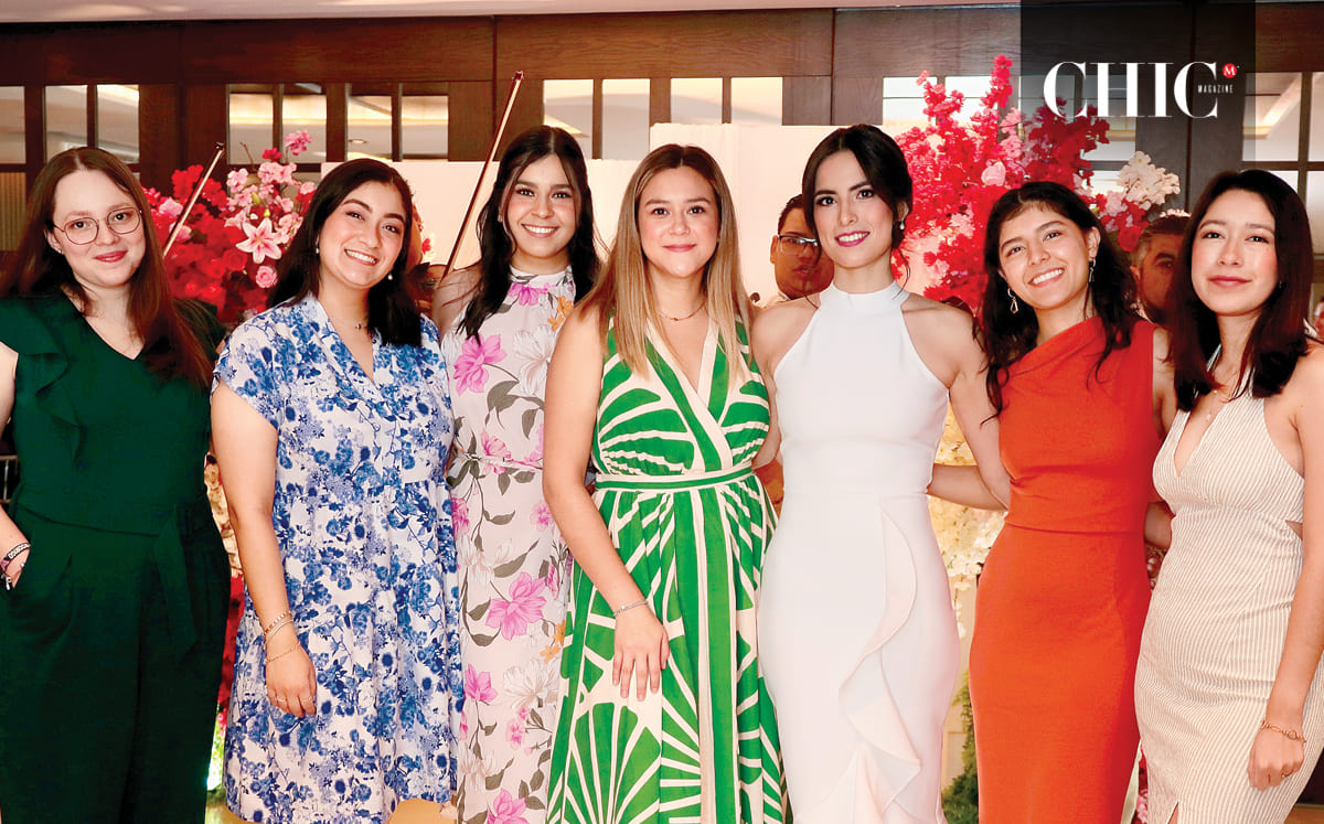 Ericka Cano, Elisa Méndez, Alexia Arguelles, Mariana Núñez, Amalia Sánchez, Miranda Gutiérrez y Alessandra López