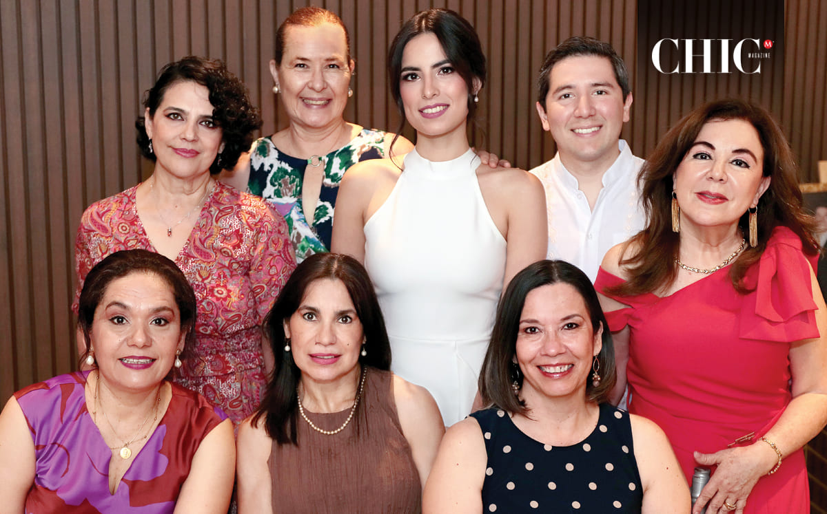Ilia Crespo, Mayo Tamez, Amalia Sánchez, Andrés Araujo, Verónica García, Iris Ochoa, Chely Medina y Judith Silva
