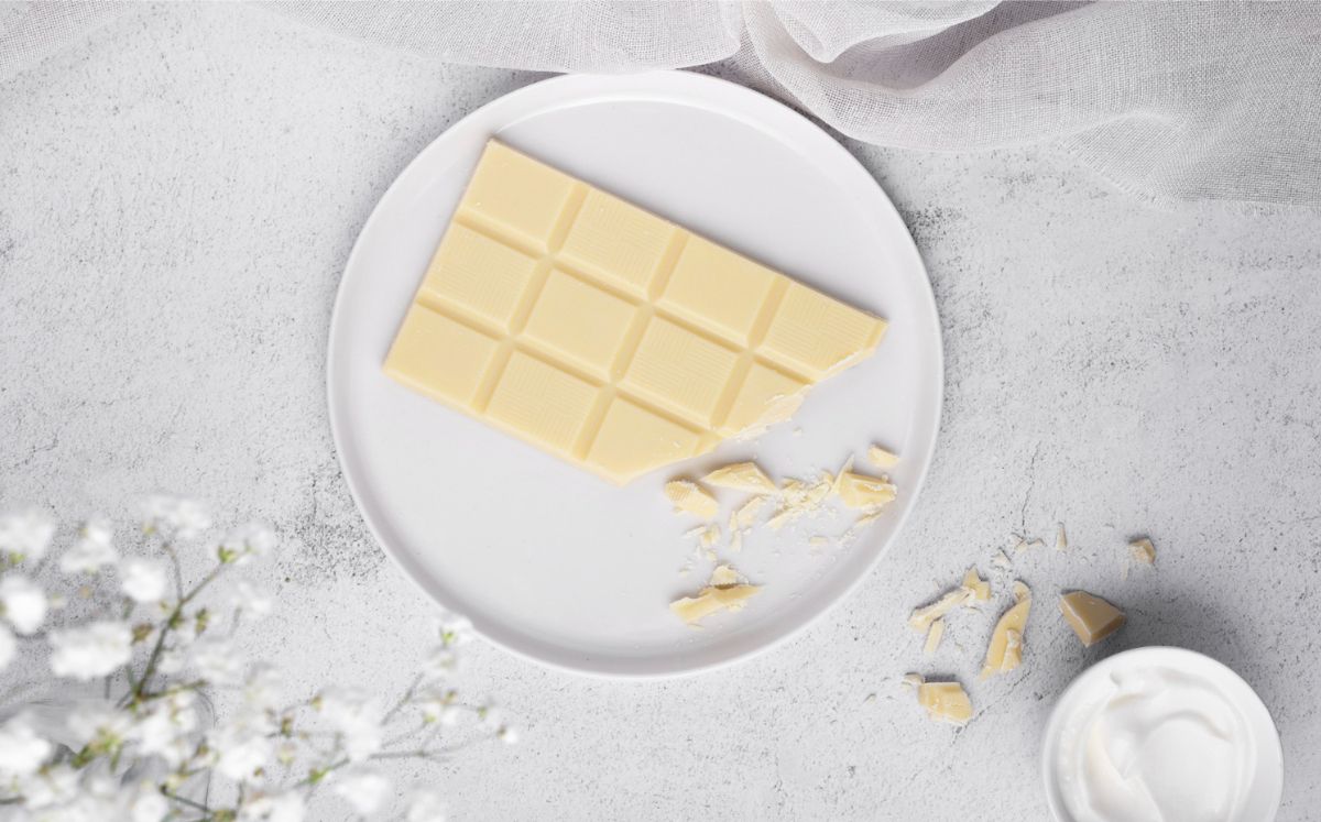 ¿El chocolate blanco tiene cacao? Te contamos de qué está hecho (Foto: Freepik)