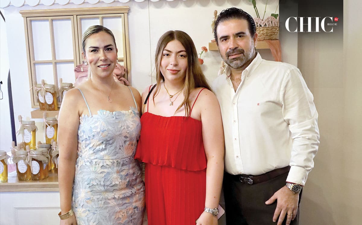 Ale De Chimely, Ale Chimely y Karim Chimely compartieron de una celebración entre familiares y amigos