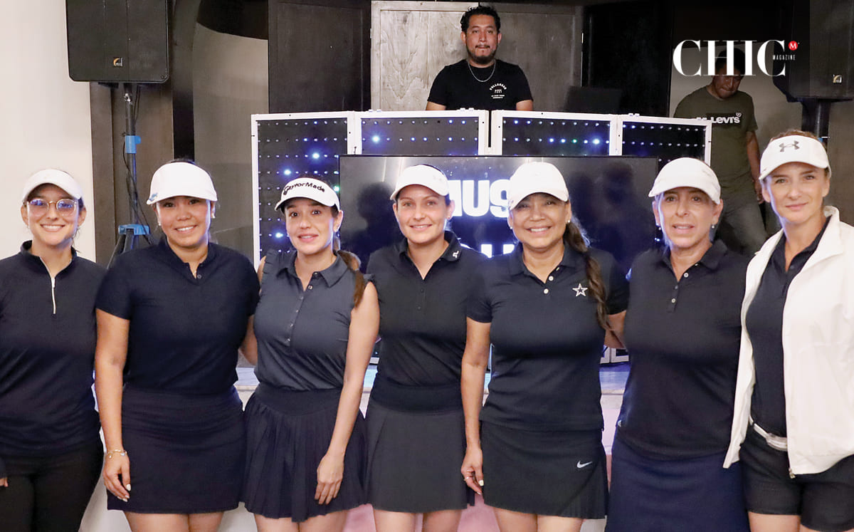 Lorena Barrera, Lucero Segura, Miriam Ayala, Patty Cruz, Hortensia De Segura, Laura García y Adriana Gómez