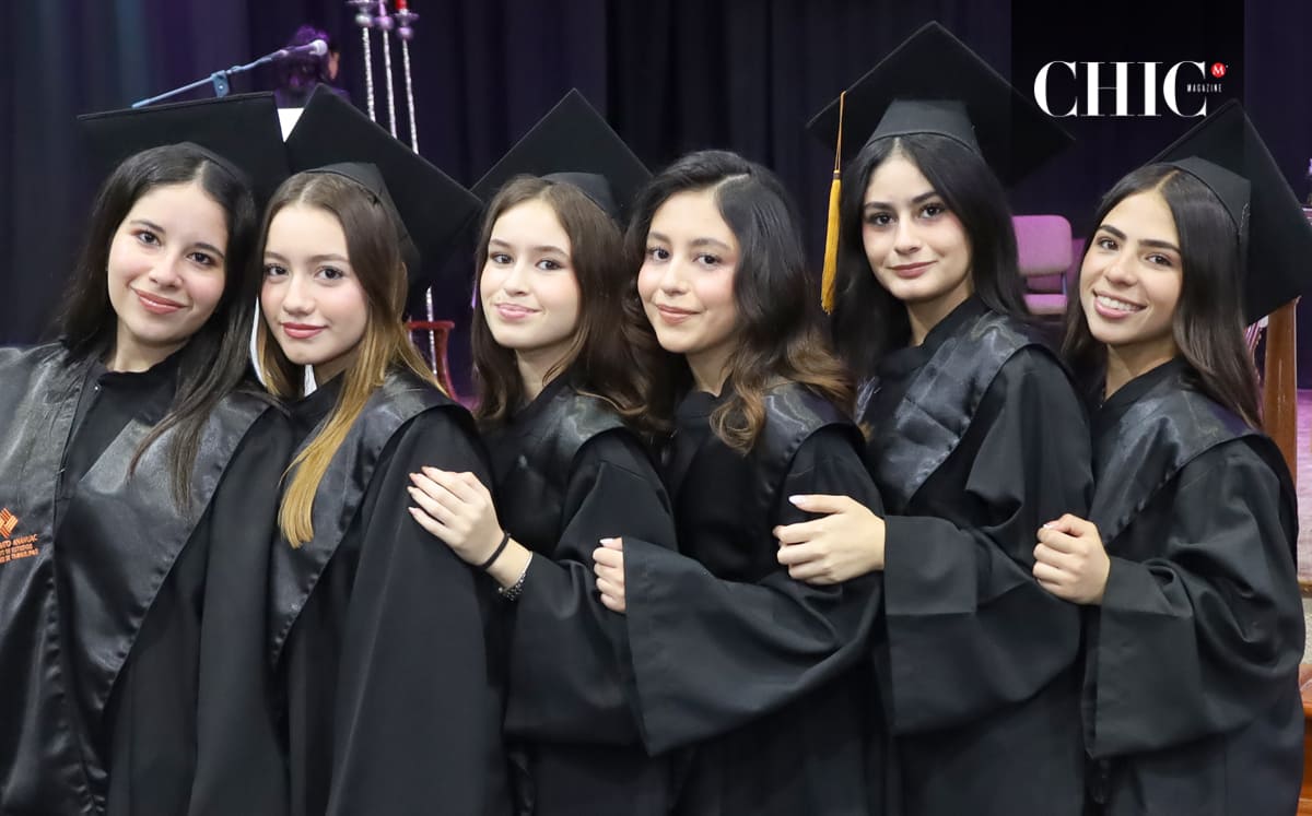 Paula Castillo, Michelle Medina, Idalia Lecuona, Valentina De La Fuente, Tamara Domínguez Y Amy Armand