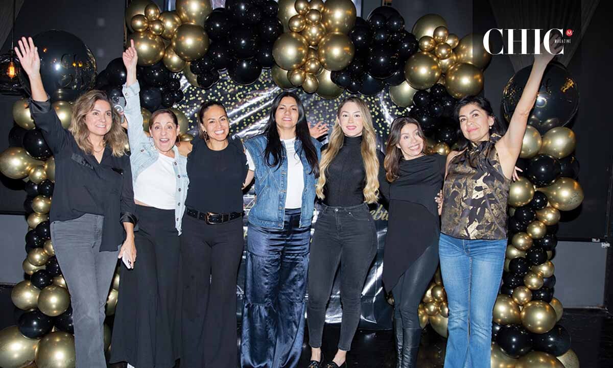 Mariana Osorno, Ada Martínez, Elena Saldaña, Alejandra Toledo, Berenice Ramírez, Penélope Mendoza y Lorena Thomé