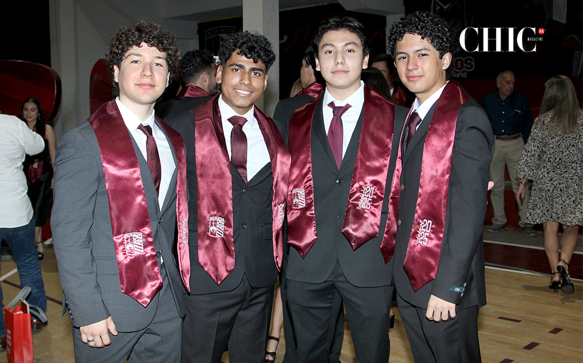 Alaoui Hichami, Alfredo Trujano,  Pedro Sandoval, Eduardo Díaz, Alumnos de la generación 2022-2025