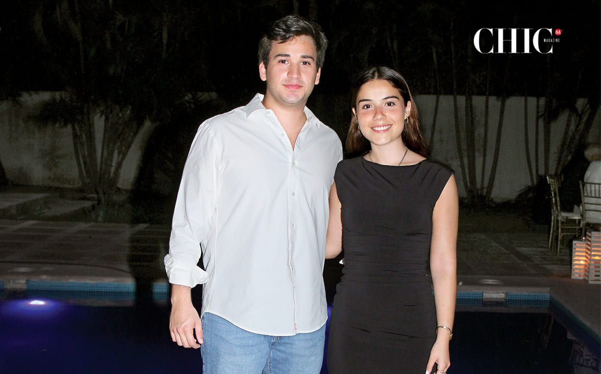 Gerardo Olivares y María Paula Sosa felicitaron a la nueva familia Manzur Guajardo