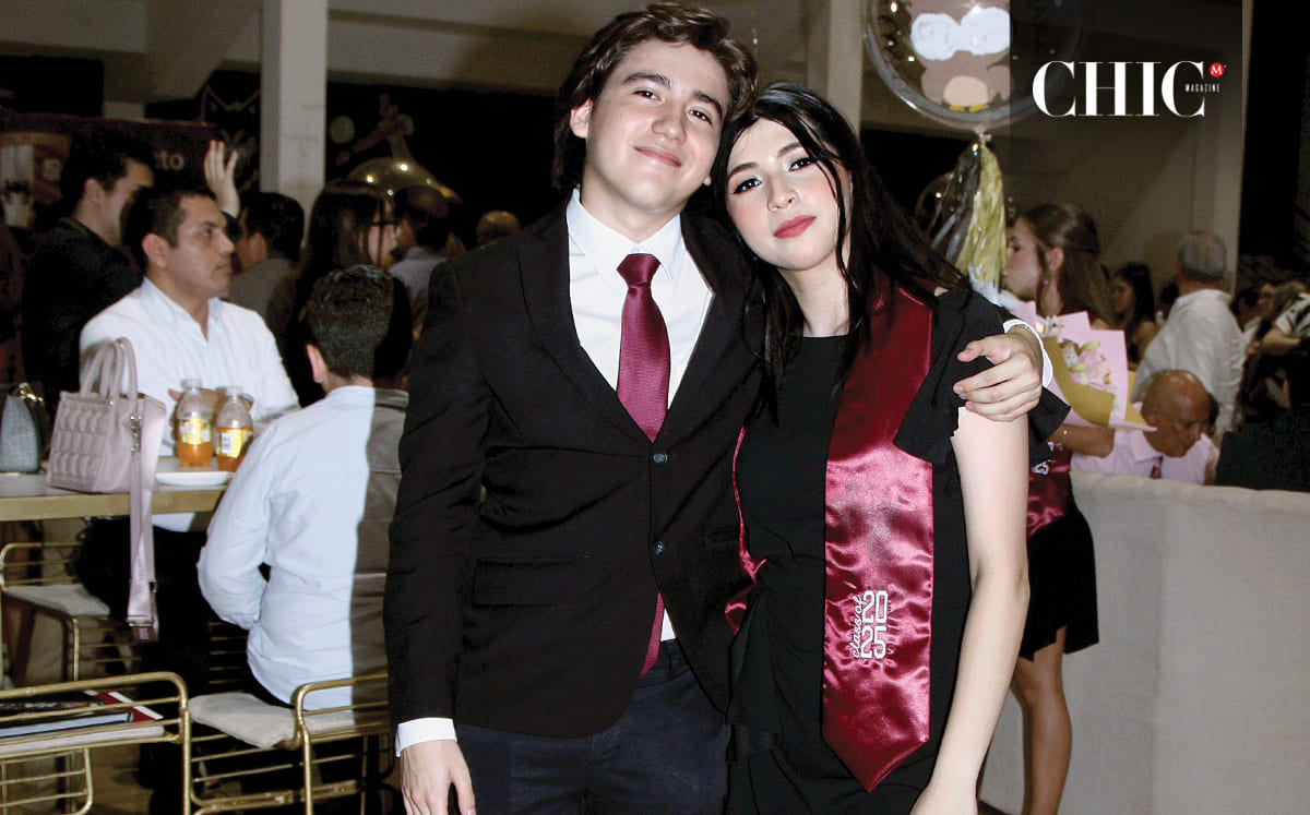 Víctor Castañeda y Ana Paula Cado conformaron la generación 2022-2025