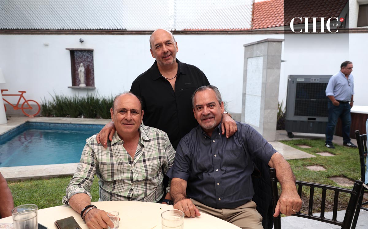 Carlos, Adrián y Miguel