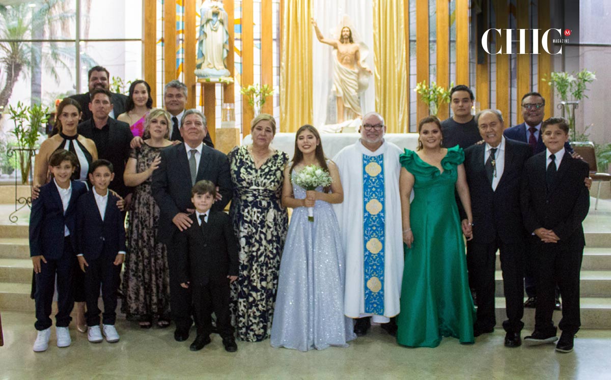 Carlos, Ane, Cristóbal, Fer, Fer, Maritrini, Roberto, Angelines, Roberto, Ángeles, Angie, Gerardo, Carolina, Fernando, Cris, Roberto, Carlos y Andrés