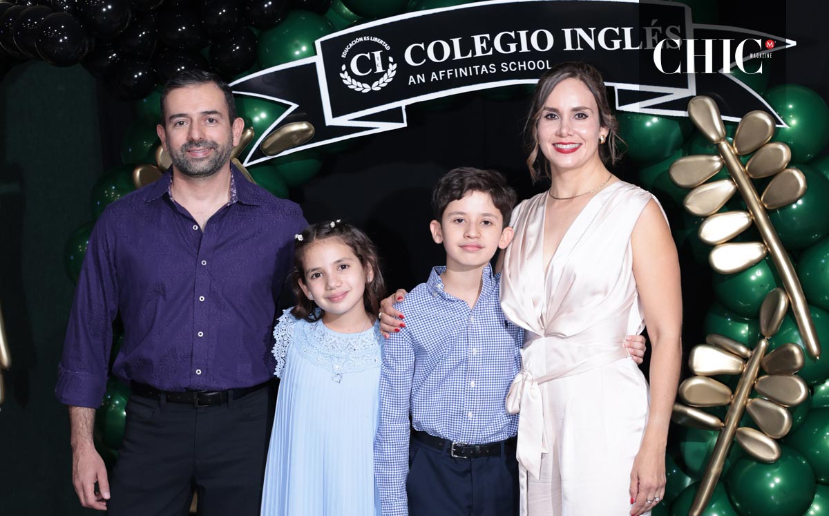 David, Ale, Juan Pablo y Alejandra